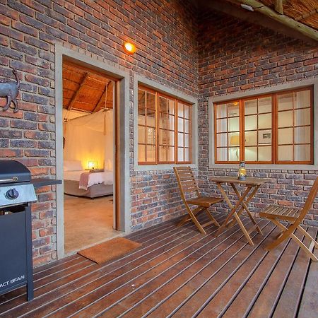 South Safari Lodge Марлот Парк Екстериор снимка