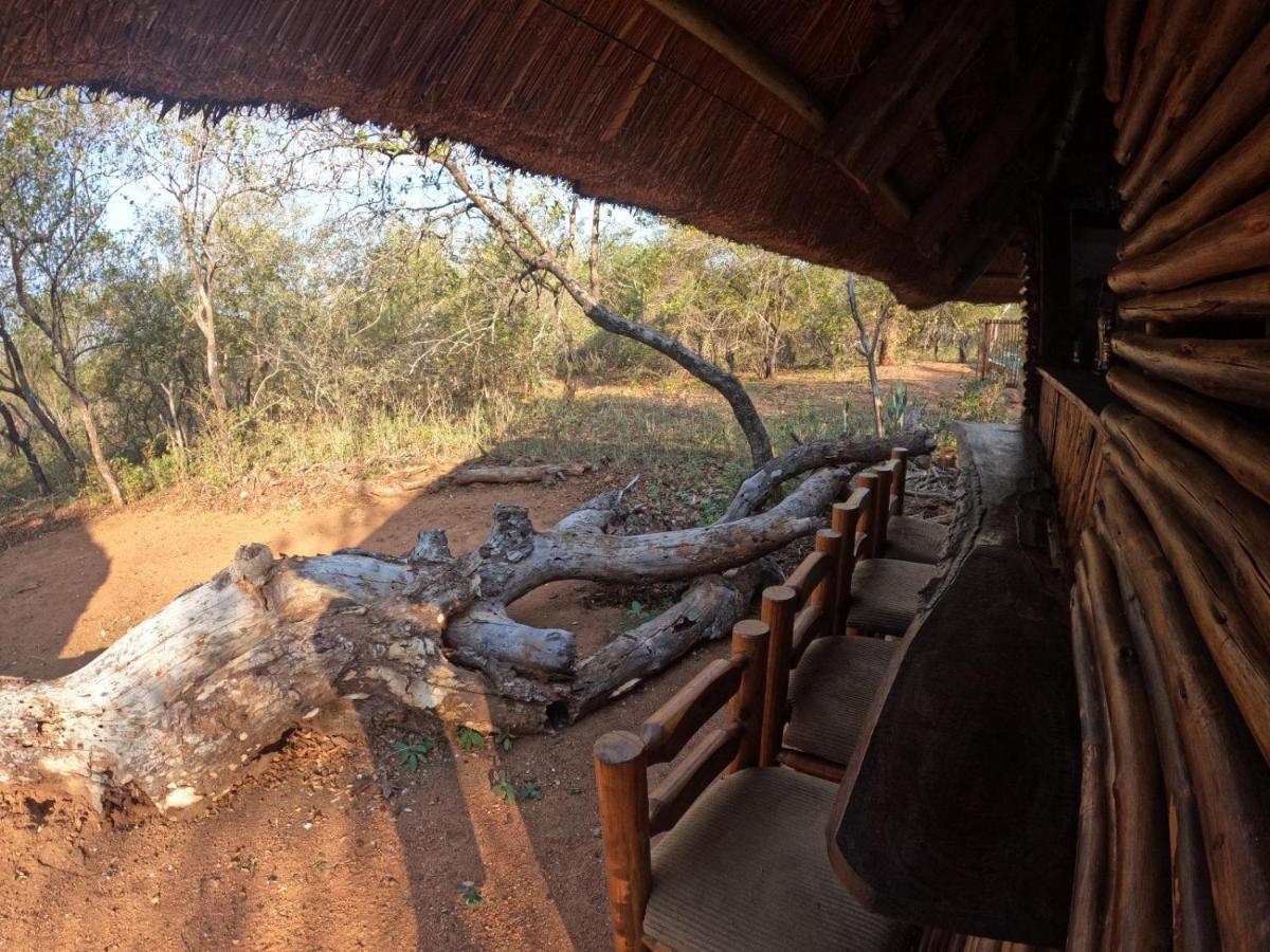 South Safari Lodge Марлот Парк Екстериор снимка