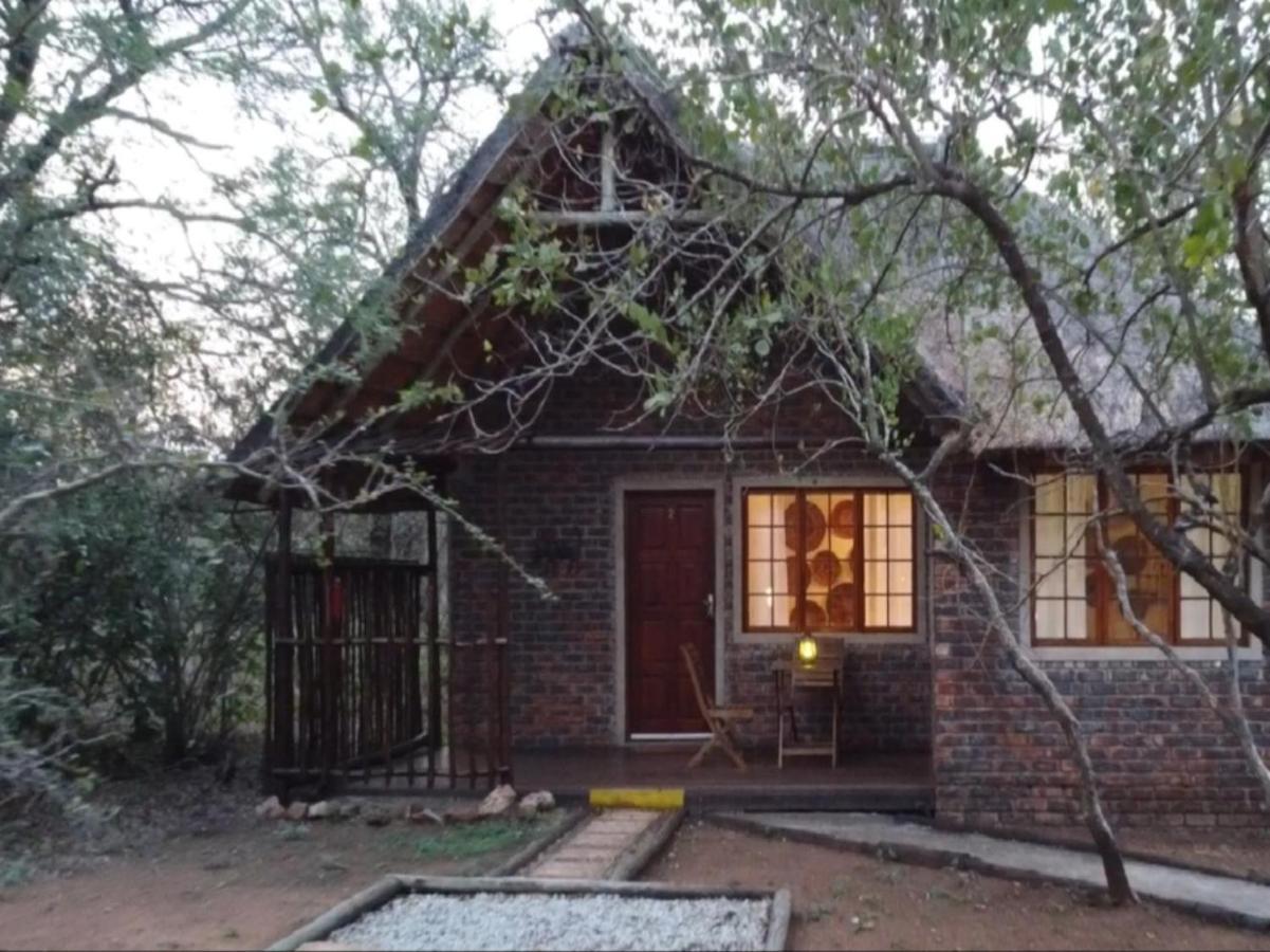 South Safari Lodge Марлот Парк Екстериор снимка