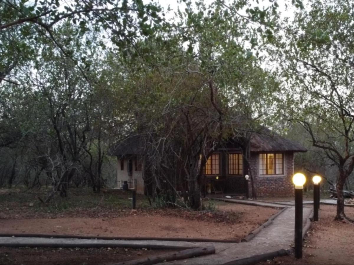 South Safari Lodge Марлот Парк Екстериор снимка