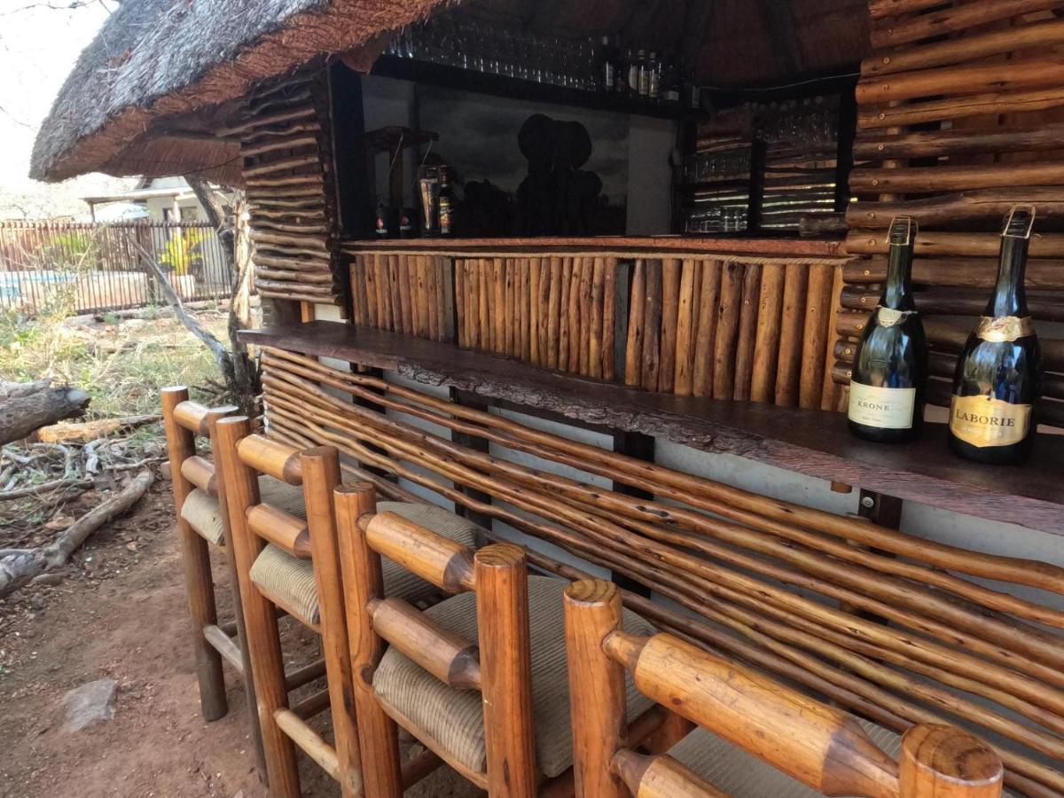 South Safari Lodge Марлот Парк Екстериор снимка