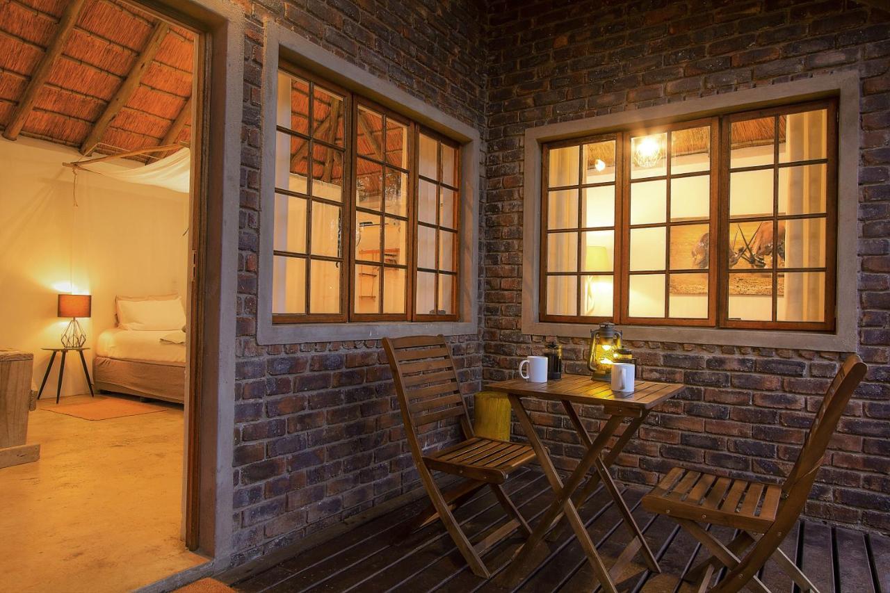 South Safari Lodge Марлот Парк Екстериор снимка