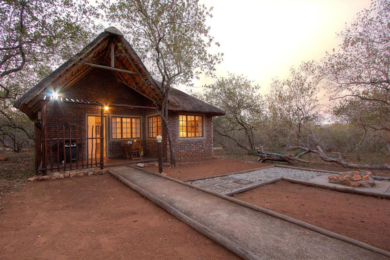 South Safari Lodge Марлот Парк Екстериор снимка