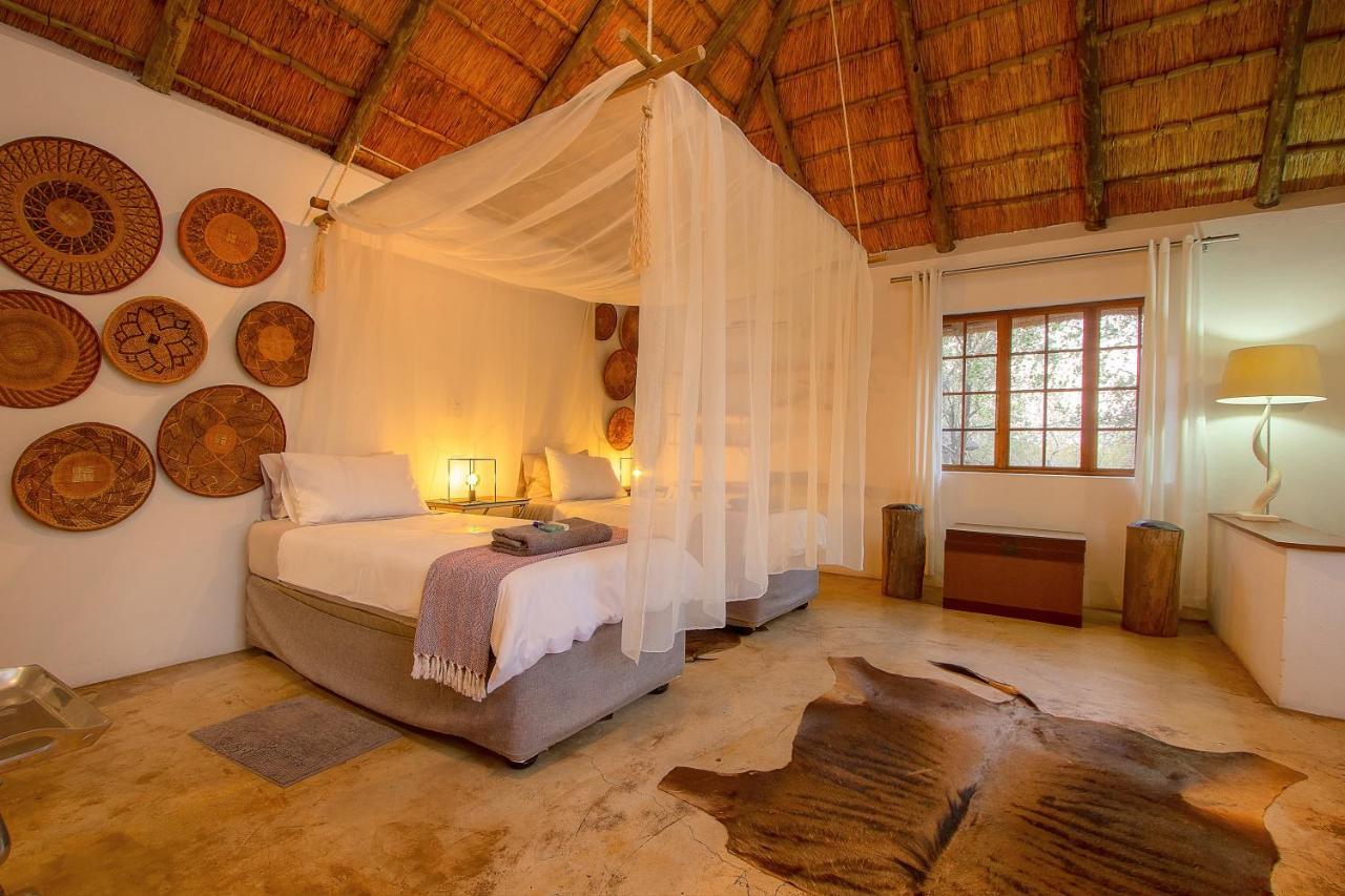 South Safari Lodge Марлот Парк Екстериор снимка