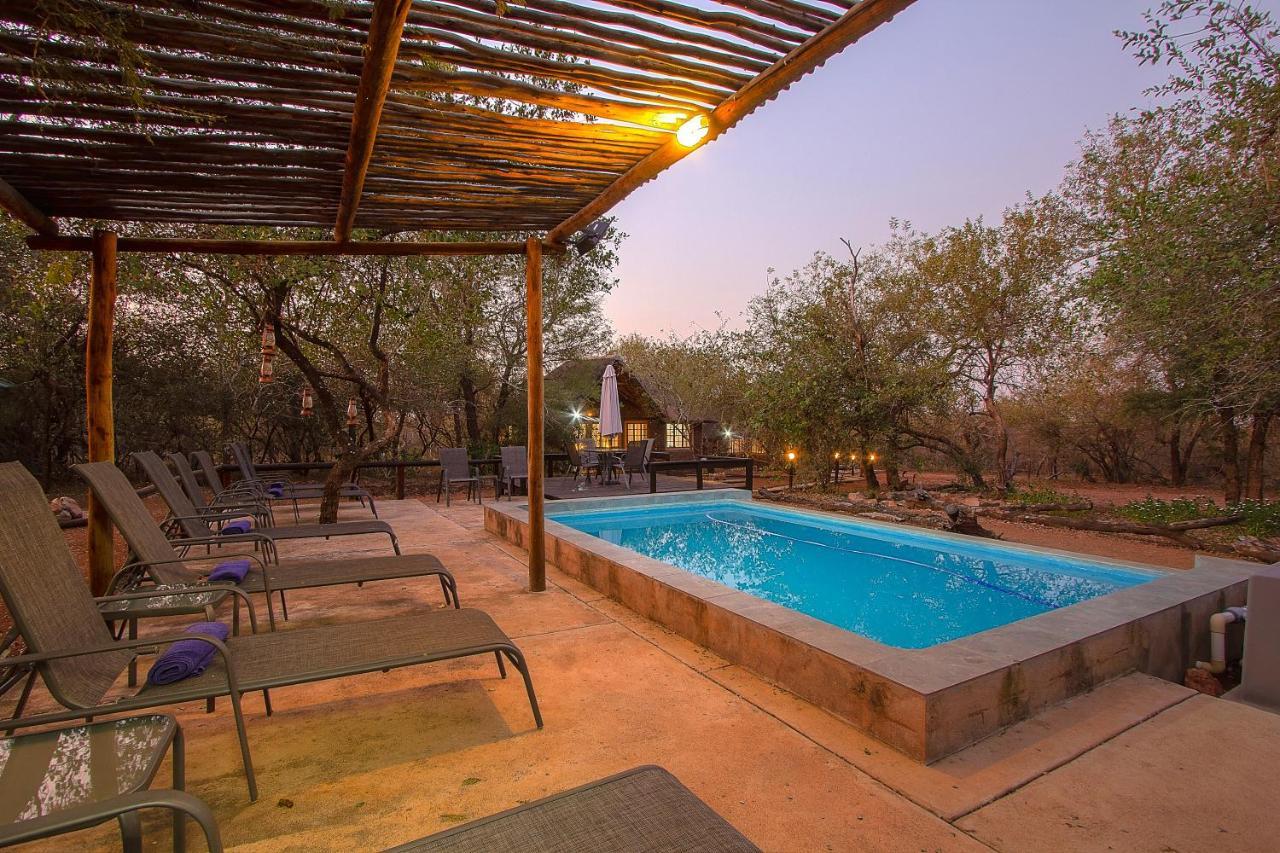 South Safari Lodge Марлот Парк Екстериор снимка