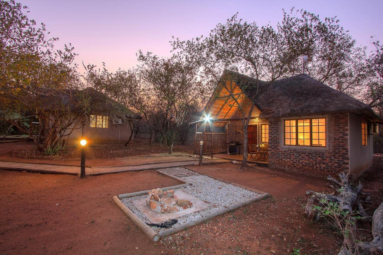 South Safari Lodge Марлот Парк Екстериор снимка