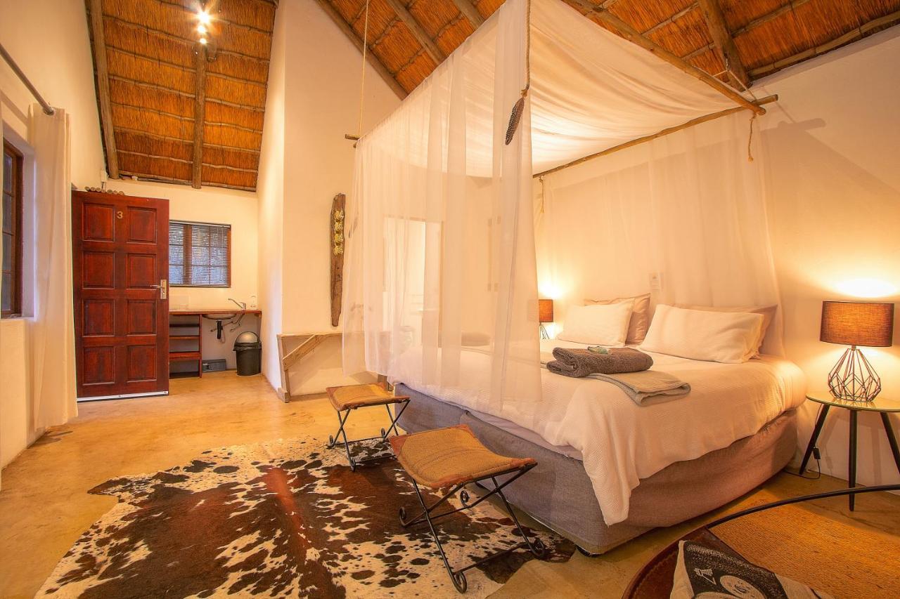 South Safari Lodge Марлот Парк Екстериор снимка